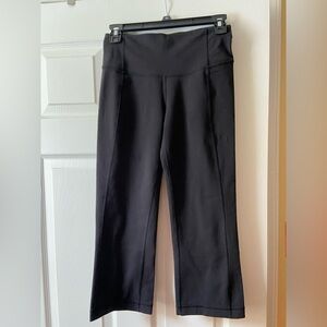 lululemon Cropped High Waisted Ladies’ Leggings.